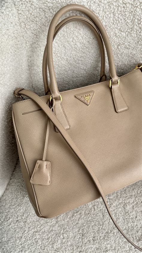 prada vintage tessuto shoulder bag|prada saffiano shoulder bag.